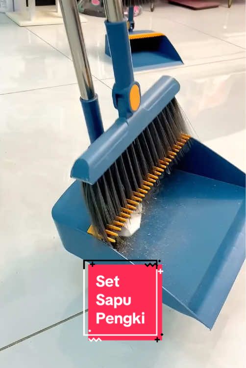 Set sapu dan pengki lipat dengan sisir pembersih #setsapupengki #sapupengkiset #pengkilipat #sapu #pengki 