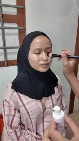 แต่งหน้ากับกันแดดกะยาจาจอคร่า #กันแดดกะยาจาจอ  