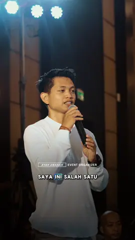 Awal pernikahan memang berat, tapi Allah selalu bersama yang berjuang💍🌿 〰️〰️〰️〰️〰️〰️〰️〰️〰️〰️〰️〰️〰️〰️〰️ Jadwal sharing time Ust. @Hanan Attaki insyaallah: 28-29 Juni: SERANG 20 Juli: MEDAN 26-27Juli: MAKASSAR 16 Agustus : BALIKPAPAN 17 Agustus: SAMARINDA 24 Agustus : PALEMBANG 31 Agustus: LAMPUNG 21 September: LOMBOK 27-29 September: BANJARMASIN Cara daftarnya di website ➡️ sharingtimeuha.com 😊 #sharingtime #hananattaki #ayahamanah #bogor #solo #jakarta #jogja #malang #surabaya #semarang #depok #tangerang #bandung #bekasi #makassar #padang #palembang #lampung #balikpapan #samarinda #lombok #banjarmasin