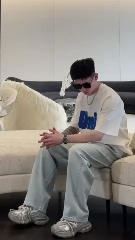 Lại nhớ… em rồi#ChienkaaStore🇯🇵 #thoitrangnam #quanaonam #quanjeannam #quanjeanongsuong #aophong #aophongnam #aothunnam #xuhuong #nhachaymoingay #fyp 