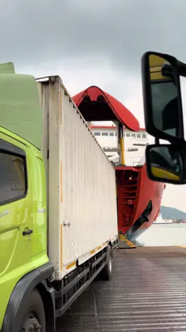 sejauh engkau melangkah,pulangmu akan tetap ke tempat yang sama🔐 #tamcargo #fyp #fyppage 