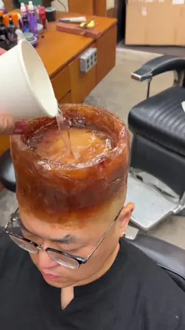 Do you think this hairstyle will spill water?#fyp #tik_tok #intersting #different #asmr #relaxing #goodthing #hair #hairstyle 