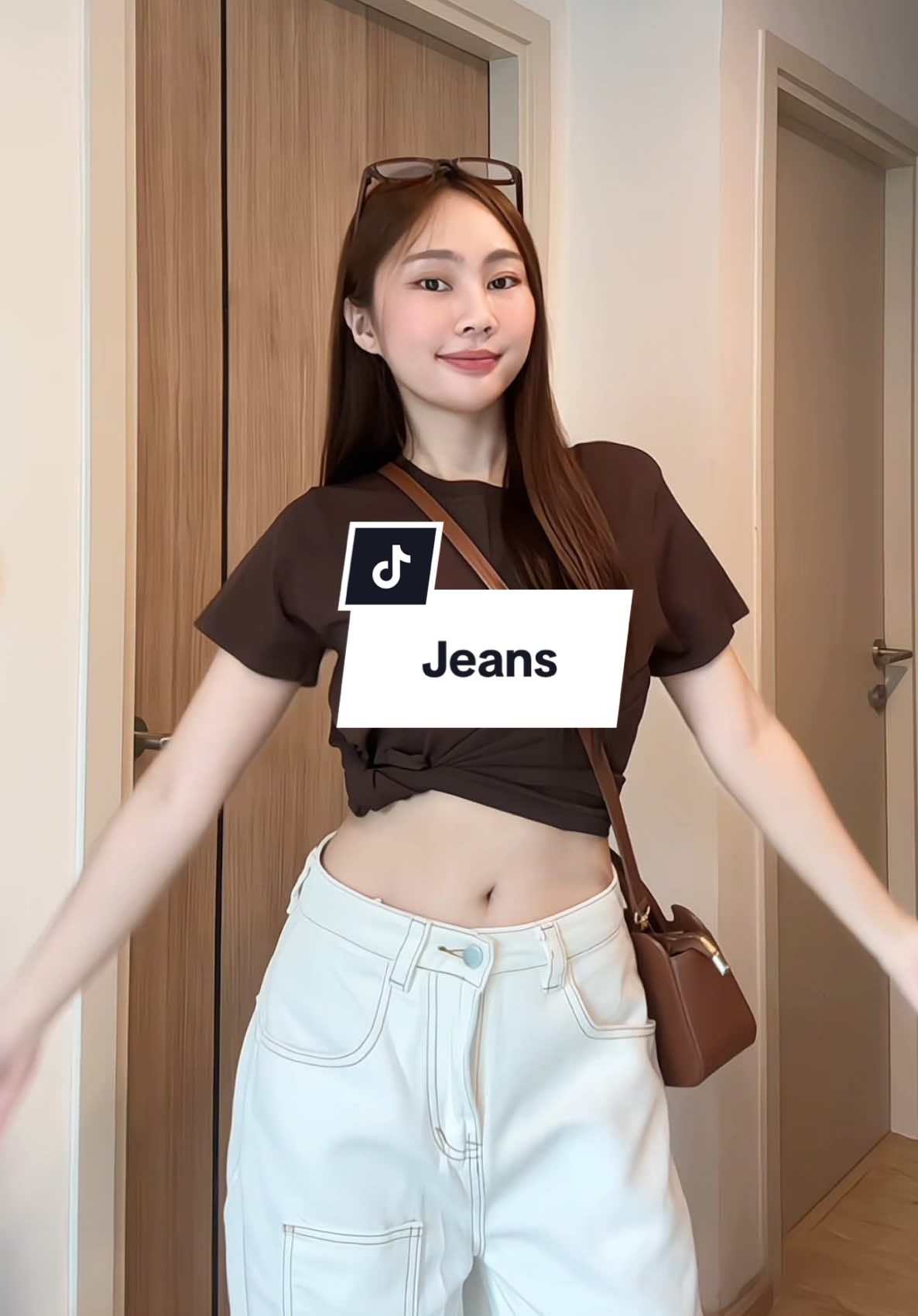 ตอบกลับ @Fiona กางเกงทรงสวยมาก ผ้าดีสุดๆ #jeans #OOTD  #กางเกงยีนส์ทรงกระบอก #กางเกงยีนส์สีขาว 