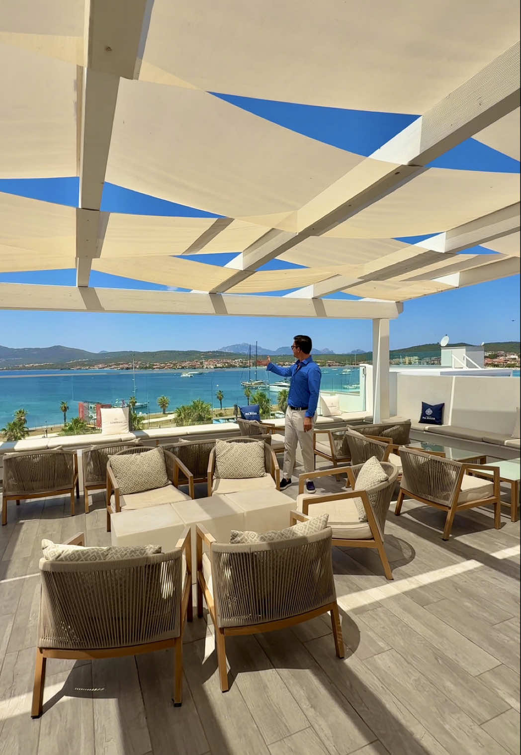 Benvenuti all’Ostrica Ubriaca 🇮🇹 #restaurant #sardegna #golfoaranci #capofigari #ristorante #estateitaliana #lusso #lussoitaliano 