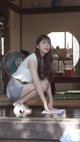 เดี๋ยวหนูช่วยถูบ้านให้เองค่ะ 