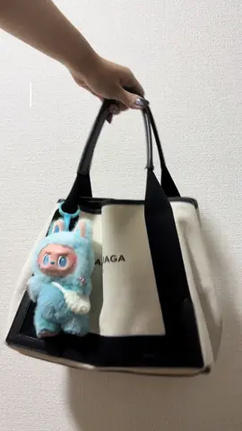 #labubu #ラブブ #ラブブまわらない付け方  #ラブブ好き集まれ  #海外で流行ってるらしい 