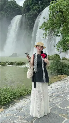 Gái Bản thiệt đó nha, quê Cao Bằng chuẩn lun á😝🧏🏻@LUONG THAM CLOTHING #phoidoxinh #luongthamclothing #outfit 