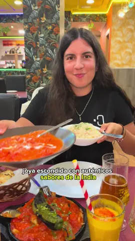 este restaurante indio de plaza toros lo tienes que conocer ⬇️⬇️⬇️ Hoy en tecomogranada visitamos Maharajá en Plaza Toros📍 Tienen servicio a domicilio o en restaurante  Nosotros probamos:  1️⃣ Papadum 1.3💰 2️⃣ Arroz pilau 3.95💰 3️⃣ Naan relleno de coco 3.95💰 4️⃣ Naan garlic 2.95💰 5️⃣ Tawa ghost 12.95💰 6️⃣ Chicken Butter 13.5💰 7️⃣ Postre indio  #tecomogranada #granada #indio #restaurante #dondecomer 