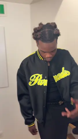 TSOUJOURS !!! ❤️🥶 #genezio #rap #newmusic #tiktokmusic #bouncemusic 