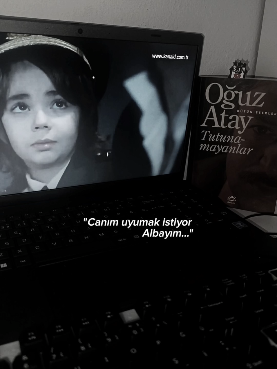 @𝘿𝙚𝙣𝙞𝙯!  Canım uyumak istiyor Albayım... #oğuzatay #poyrazkarayel #tutunamayanlar 