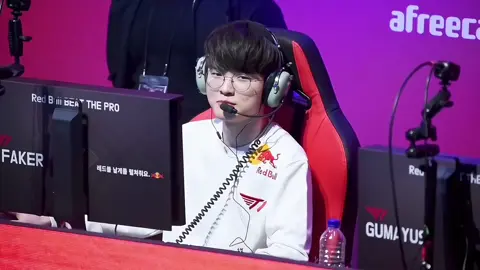 Vạn vật thua Faker cười 😭 #t1 #faker #t1faker #sktt1faker #leesanghyeok #unkillabledemonking #legendneverdies #leagueoflegends #lienminhhuyenthoai #lmht #lol #esport #gaming #viral #xuhuong #xyzbca 