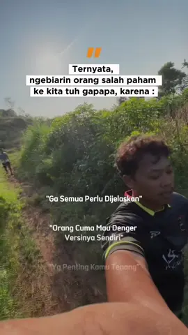 Semakin banyak kenal orang, semakin gabisa ngatur orang lain mikirin kita kayak gimana. Jadi gapapa kok…