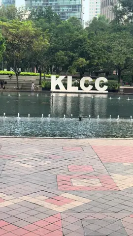 ##foryoupageofficiall❤️❤️tiktoklover #fyppppppppppppppppppppppp #klcc #malaysia 