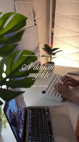 cozy work vlog as a wfh girly 👩🏻‍💻 more vlogs like this in the future maybe?  #wfhvlog #wfhdiaries #remotework #cozyvlog #minivlog #desksetup #deskinspo #adiml #adayinmylife #foru 