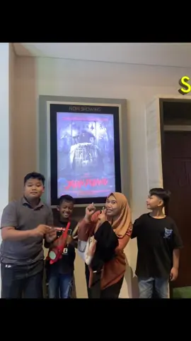 Mee time bareng murid duluu nih#fyp #livefoto #trendingtiktok 