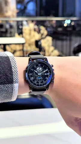 Đồng Hồ Nam Đẹp Dành Cho Anh Em Cổ Tay Vừa và Nhỏ .