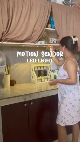 Very useful at lakas maka aesthetic sa kusina🫶🏻🥰 #mommykyla #ledlight #motionledlight #motionlight 