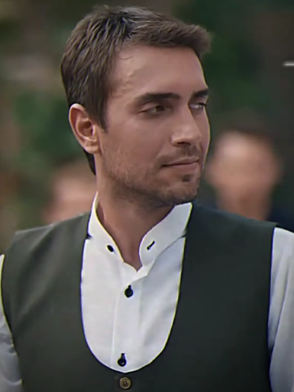 tekrar izlemeye başladımmmmm.. #senanlatkaradeniz #neftah #tahirkaleli #ulaştunaastepe #iremhelvacıoğlu 