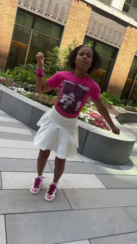 ON WEDNESDAY WE WEAR PINK 💕 #royalamira #viral #litinfluencerdancer #litkids #famouskids #nyc #fyp #trending #explorepage 