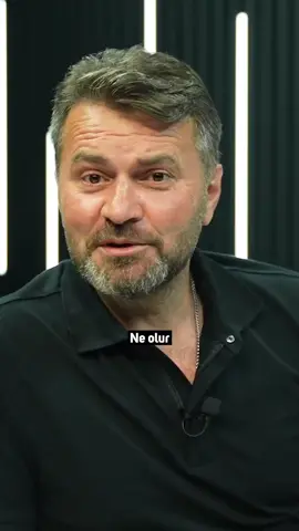 Bu Ülkeyi Heykeller Korur, Merak Etmeyin!