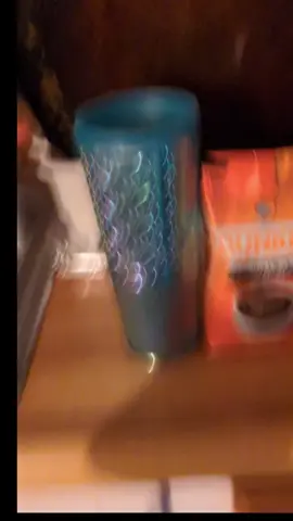 let me know in the comments if you tried this or what u think may be better? #getyouasusie #dunkin #coffeemate #snickers #coldfoam #coffeelovers #coffee #fyp #coffeehack #fypシ #fyp #viral 