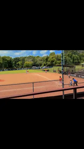 MK showing off them blocking skills to keep runners at bay 🙌🏻🙌🏻 #baseball #blocking #8 #mindsetmatters #godsglory #behindthescenes #gametime 