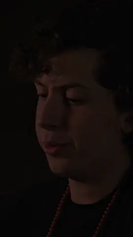 Estoy de acuerdo con esto ✅ @Pablo Chalakani #yanlyrics_ #paradedicar #teladedico #frasesmotivadoras #amorpropio 