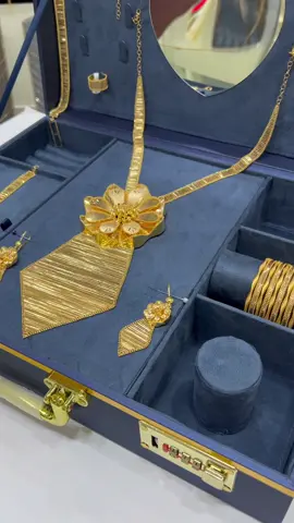 ماشاءالله تالاقي الجمال التركي#الذهب #نجمة #اليمامة #السعودية 