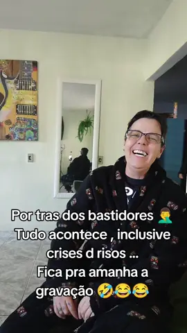 NAO CONSEGUI GRAVAR ATAQUE DE RISOS HAHAHA #humor #risos #zoeira #comedia  #fiiiiiiiiiiiiiiiiiiiiiiiiiiiiiiiiiiiiip #viraliza 