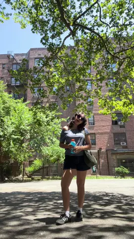 ✌️