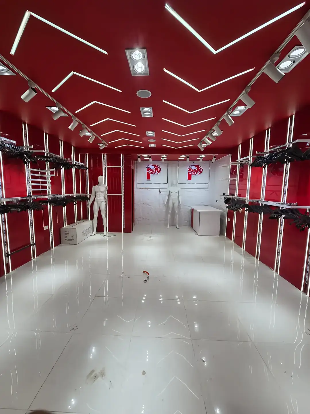 #عبده_ديكور #ترند #ديكور #ديكورات #محلات_ملابس #decoration #decor #تجهيز-محلات#لوكشين #decoracion 
