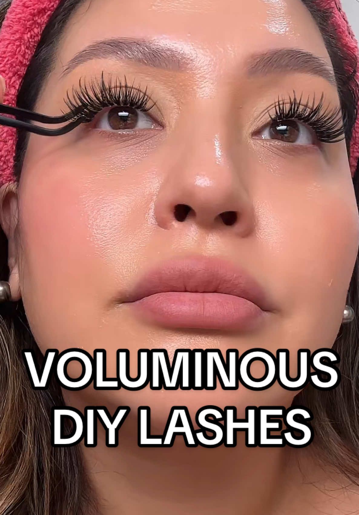Free shipping available. Click the link for my lash style! #ucoolme #diylashextensions #lashestutorial #diylash #diylash #lashextensions #lashes #diylashesathome #tiktokshopcreatorpicks #dealsforyoudays 