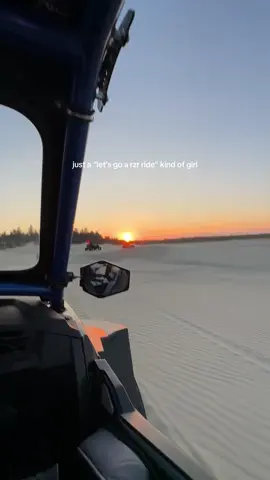 #rzr #rzrlife #rzrturbo #rzrgirl #oregondunes #florenceoregon #florenceoregondunes #sanddunes #rzrriding 