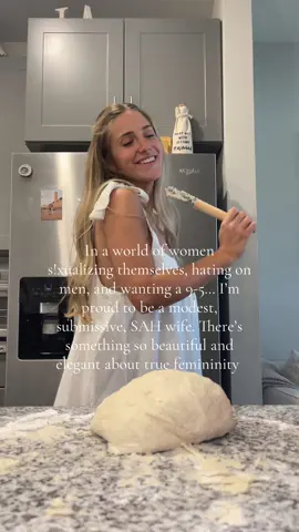 Where’s my trad wives at? 🤍 #wife #relatable #controversy #feminineenergy #girl #tradwife 