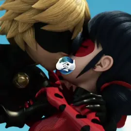 Ladynoir 🫦🐞🐈‍⬛#parati #parati #fypp #foryou #miraculous #ladybug #tiktokponmeenparatii #xyzcba #fyp #lentejas #apoyo #dale❤️ #adrien #viral #adrinette #ladybugandchatnoir #marinette 