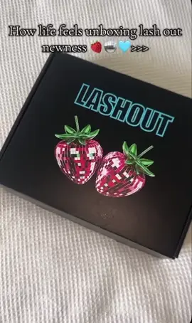 Unbox @𝓂ℯ𝓇𝒸ℯ𝒹ℯ𝓈 🤍  delivery #lashout #unbox  #unboxingvideo #unboxed #fup #foundation 