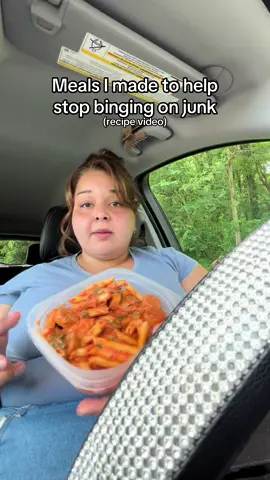 Weekly macro friendly lunch meal prep idea to help with cravings and binging, super easy and delicious Add as little or as much red pepper flakes to make it spicy but the sausage is already kinda spicy on its own! This has been keeping me full and satisfied until I get home from work every day without reaching for something extra on the way home 🫶 #bedrecoveryjourney #bedrecovery #highprotein #highfiber  