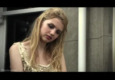 I already know this is gonna flop but I need to post so yeah Scenepack from sp.artskefi 🫶🏼🌷#aestheticvideos #nostalgia #skinsuk #skins #fyppppppppppppppppppppppp #xyzbcafypシ #xyzabc #fyp #bristol #netflix #dontflop #cassieainsworth #cassie #cassieskins #cutesy 