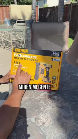 #nailgun#staplegun #creatorsearchinsights #tipsdevideo #creaciondecontenido #creative #masvisualizacionestiktok #tiktokshop #fyp #meccanico #construction