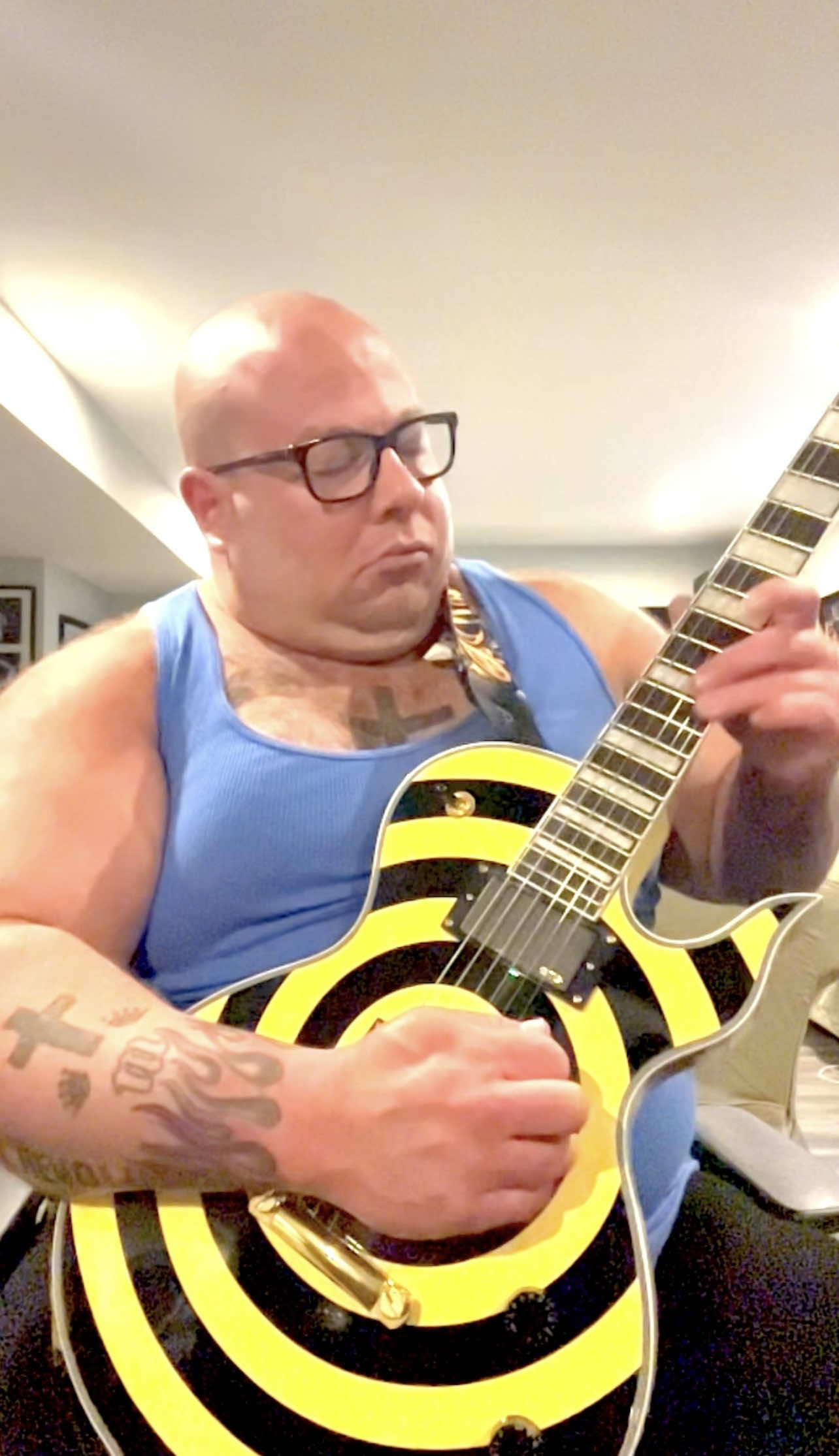 #joelsaltzman #guitar #guitarshred #guitarsolo #guitarsoloing #shreddingguitar #guitarshredding #guitarsolos #guitarlicks #guitarriffs #shredguitar #guitarlife #guitarnerd #guitargeek #guitarlove #guitaristsofinstagram #guitarist #guitarplaying #metalguitar #rockguitar #guitarlick #instaguitar #zakkwylde #wyldeaudio #guitargod #guitarhero #guitarman #guitargram #guitarlegend 