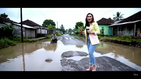 Reporter live jalan rusak#veo3 #ai #fyppppppppppppppppppppppp #fy #fyp 