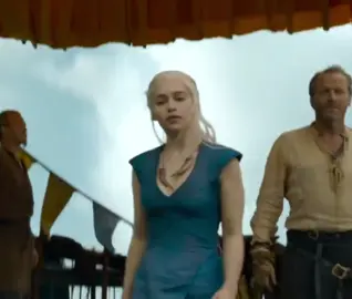 اخخخ حلوتي | #gameofthrones #صراع_العروش #قيم_اوف_ثرونز #daenerystargaryen #motherofdragons #دينيرس_تارغيريان #fyp #explore #emiliaclarke #ايميليا_كلارك 