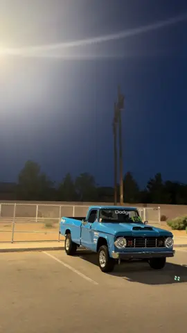 The old dodge runs good ,she needs a new home #chadillacvegas #vegas #classic #dodge 