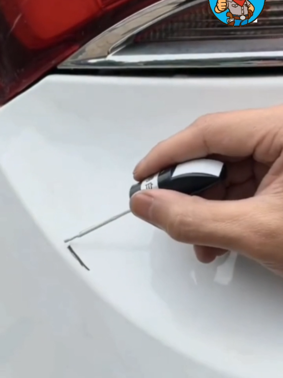 Essa caneta removedora de arranhados é tudo que faltava pra quem tem aquele carro,moto,caminhonete ou caminhão com aquele risco.Adeus funilaria. Aproveita e pegue a sua aqui no TikTok Shop, aproveita que ela está em preço promocional #canetareparadora #canetareparadora #carro #homem #mulher #tiktokshopbrasil 