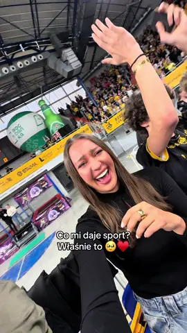 Sport = Emocje ♥️ Euforia, łzy szczęścia, czasami smutku, duma z pokonywania własnych granic. To momenty, w których zapominasz o wszystkim, bo liczy się tylko tu i teraz.