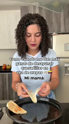 Que soy COLOMBIANA 🇨🇴 Carxj0 😂 #colombia #mexico #quesadillas #arepas #parati #fyp #comida #colombiana 