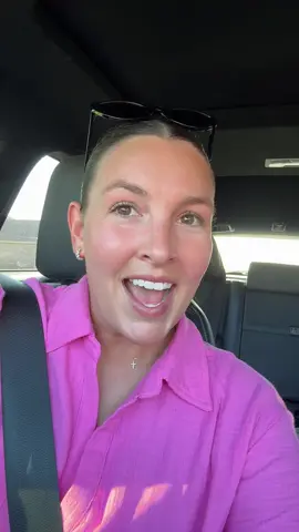 Pepperoni please 🍕 #firsttimemom 