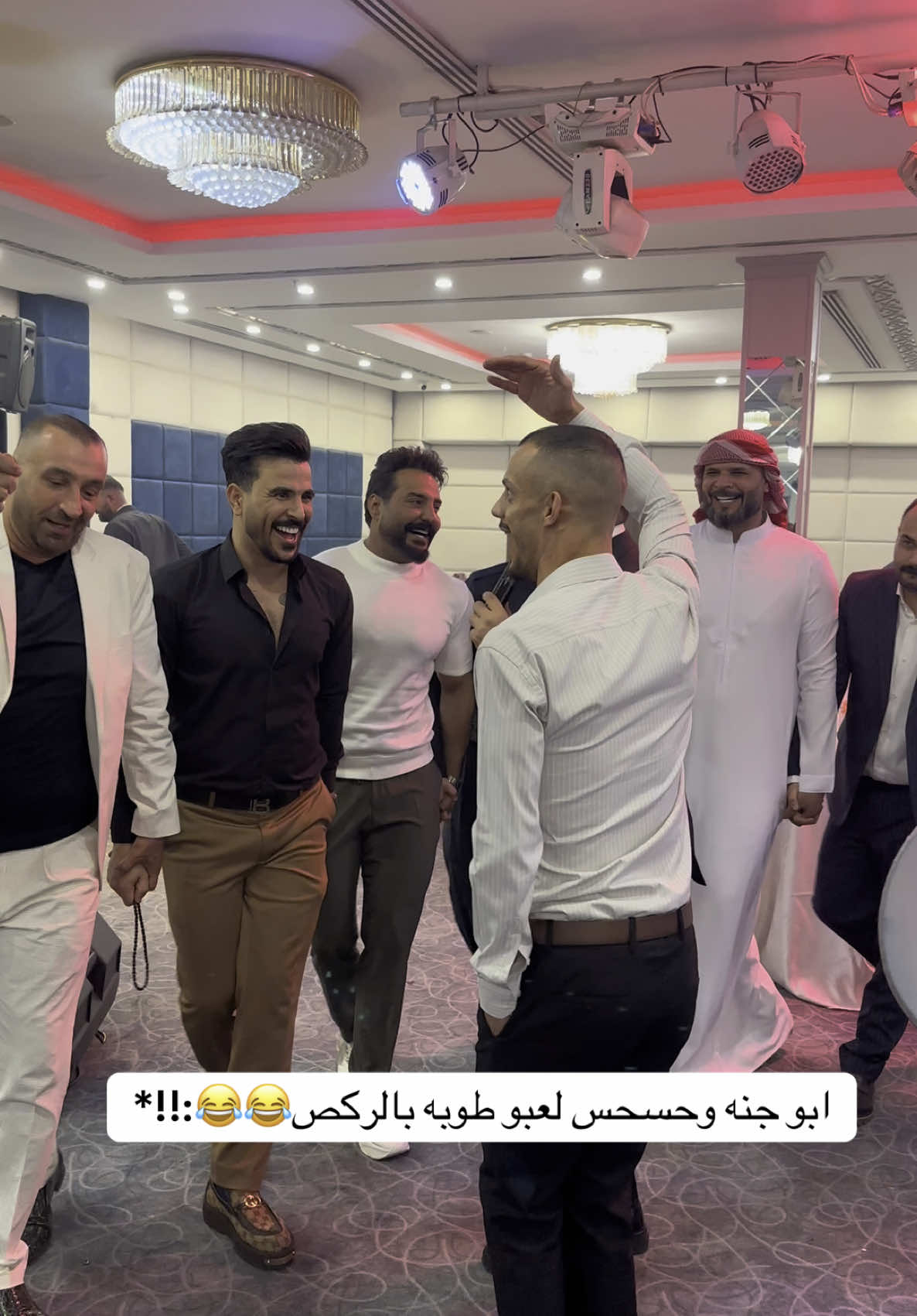 منو حضر الحفل وشنو رأيكم بالحفله 😍:!!* كان الحفل برعاية نيتوس مشروب الطاقه😋 @فــرانــكــو  #المصور_مصطفى_الناصر #تصوير #تصويري #الانبار #تصويري📸 #شباب #الفلوجه #الناصر #تصويري📷 #مصطفى_الناصر #العراق #الفلوجة #المصور