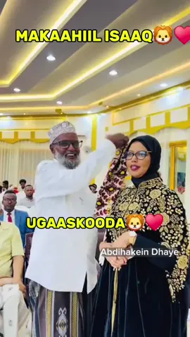 makaahiil isaaq laandheerayaasha sacad muuse #soomalitiktok #soomaliland #viralvideostiktok #foryoupage #makaahiilisaaq 