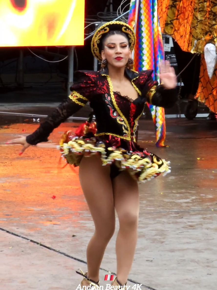 Bonito baila Zafiro de Señores Caporales #caporalita #señorescaporales 